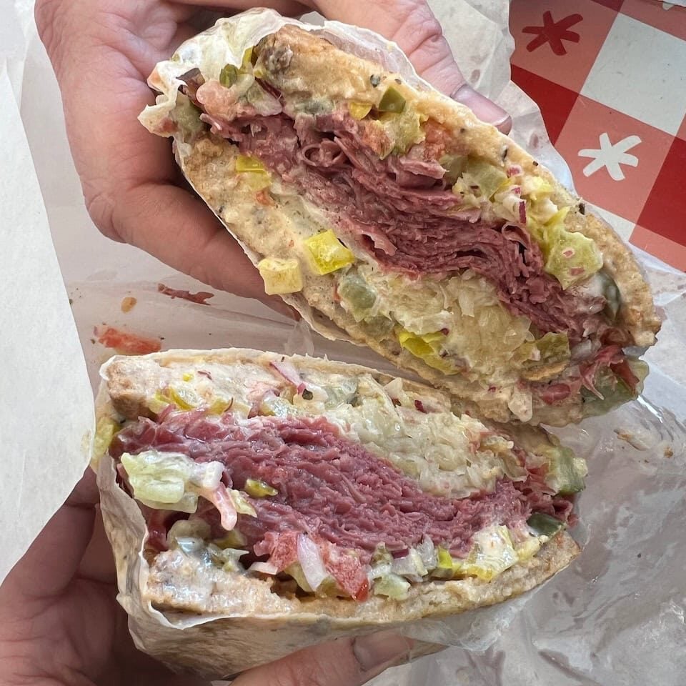 frenchis deli 1
