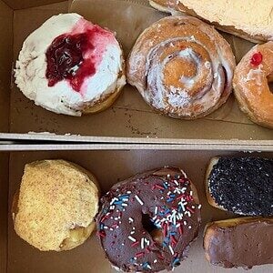 jeffs donuts 11