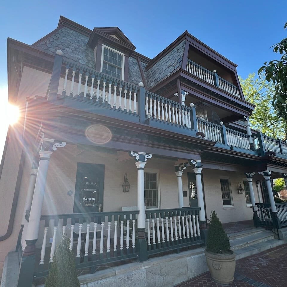 worthington inn exterior